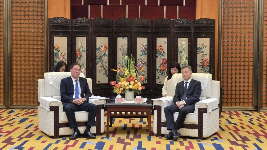 Tiếp tục chương trình làm việc trong khuôn khổ chuyến công tác của Đoàn đại biểu Ủy ban MTTQ Việt Nam TP.HCM tại Trung Quốc năm 2026, vào ngày 22/10, Đoàn đại b...