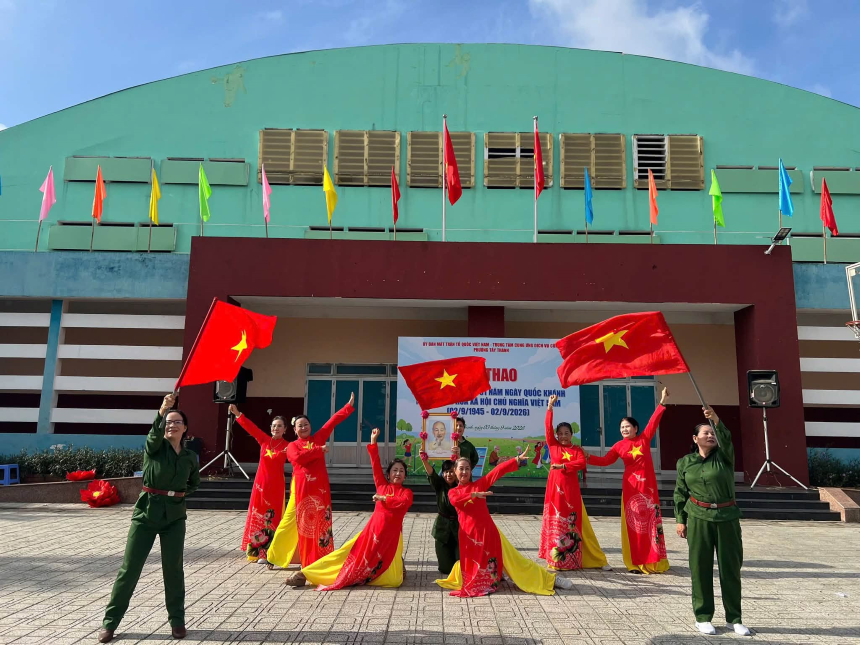 Hòa chung không khí phấn khởi của cả nước chào mừng kỷ niệm 81 năm Quốc khánh nước Cộng hòa xã hội chủ nghĩa Việt Nam (2/9/1945 - 2/9/2026); ngày 3/9/2026, Ủy b...